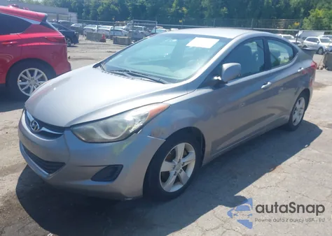 2011 Hyundai Elantra Gls (Ulsan Plant) z USA, uszkodzony, nr VIN KMHDH4AE6BU082805